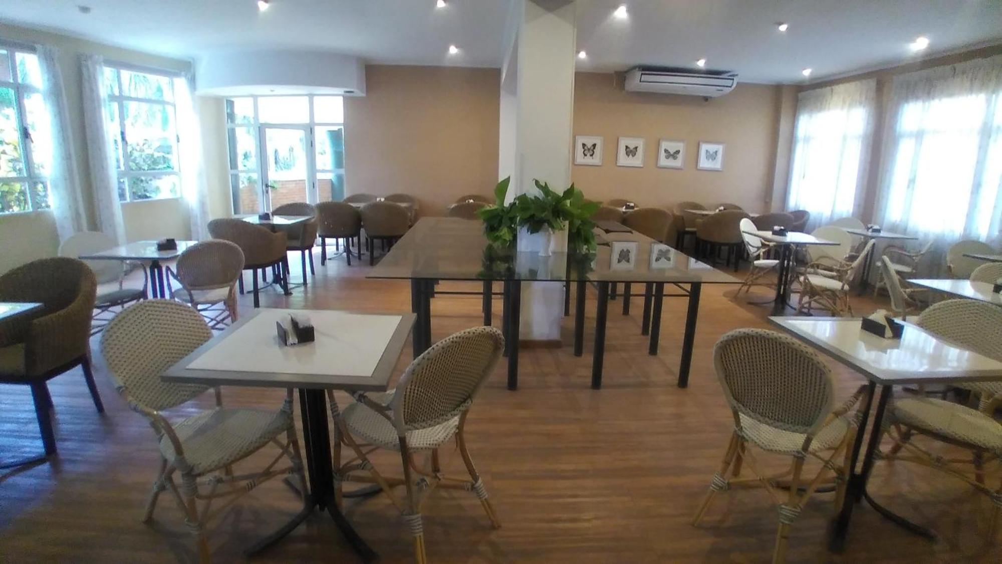 Catange Hotel Charata ภายนอก รูปภาพ