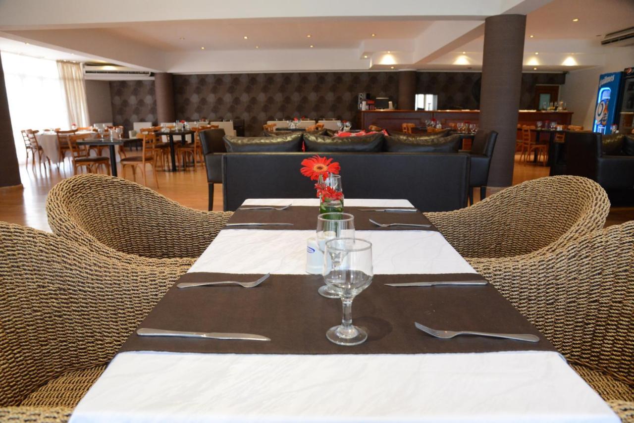 Catange Hotel Charata ภายนอก รูปภาพ