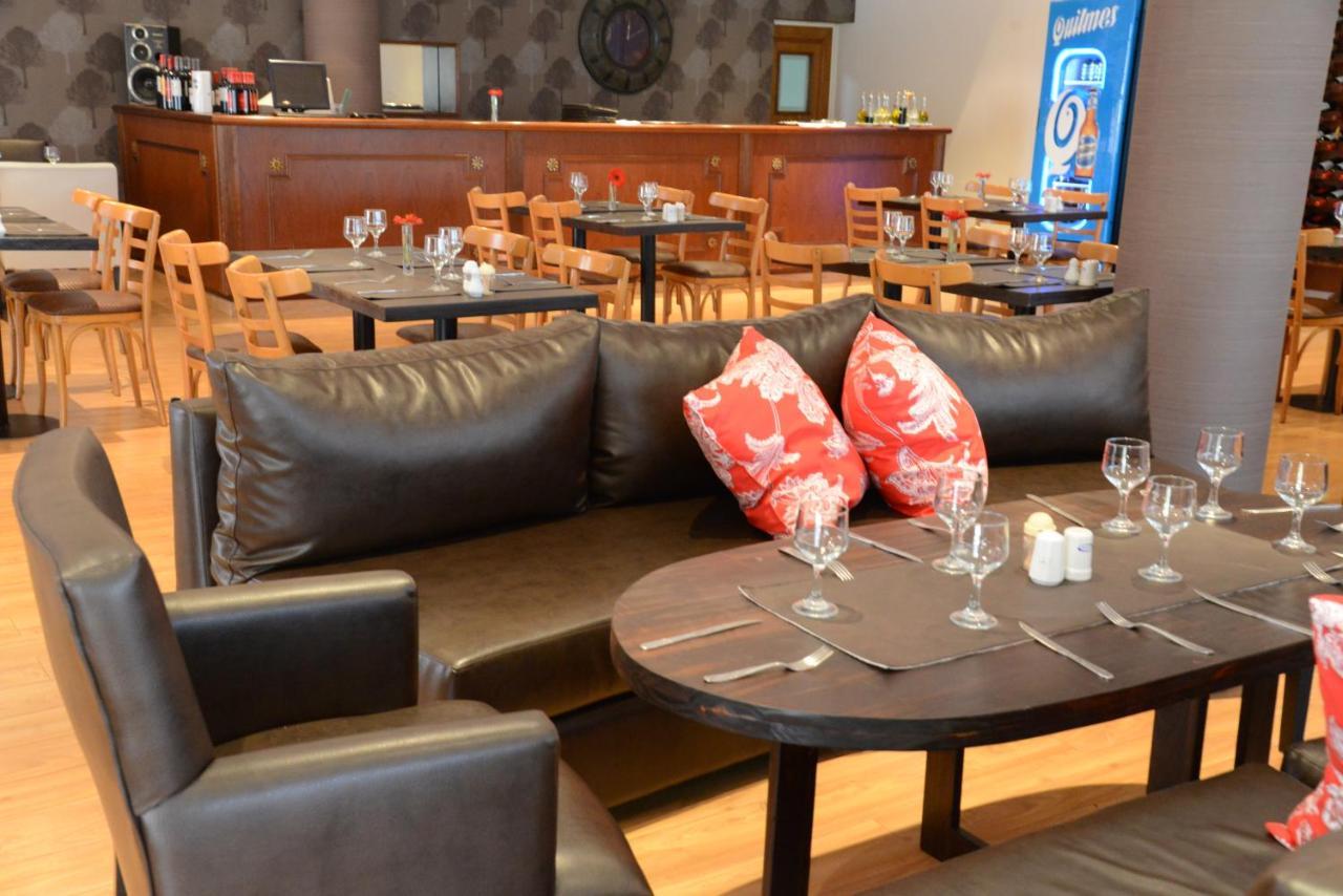 Catange Hotel Charata ภายนอก รูปภาพ