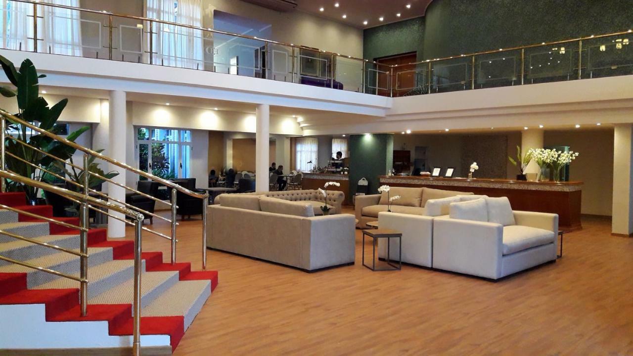 Catange Hotel Charata ภายนอก รูปภาพ